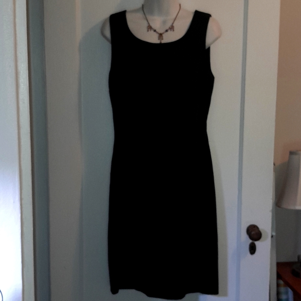 Women's sleeveless black sheath dress. AB Sport. Size 8.